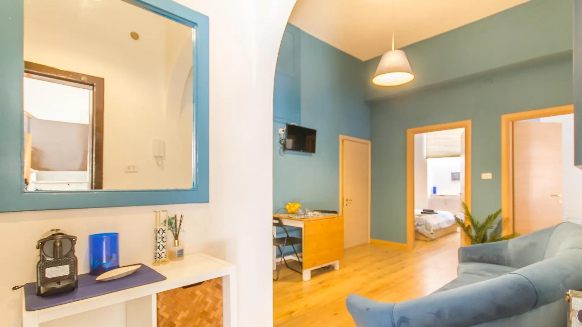 Arte House In The Historical Catania - Happy Rentals